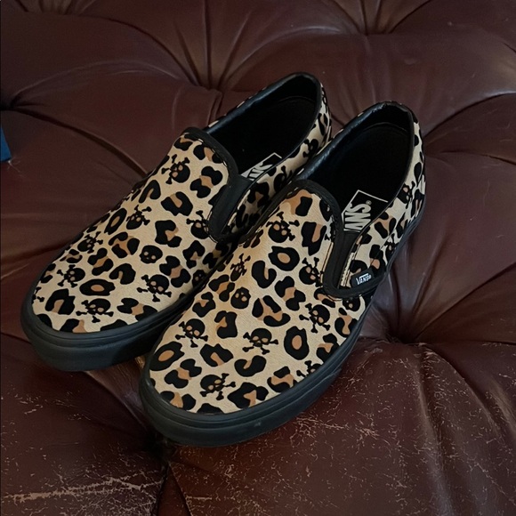 RARE - Vans Leopard Skull Print Slip-On Shoes - Picture 4 of 4